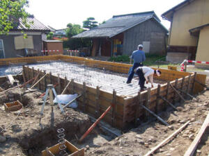 新築 建築 基礎工事　長野県小布施町